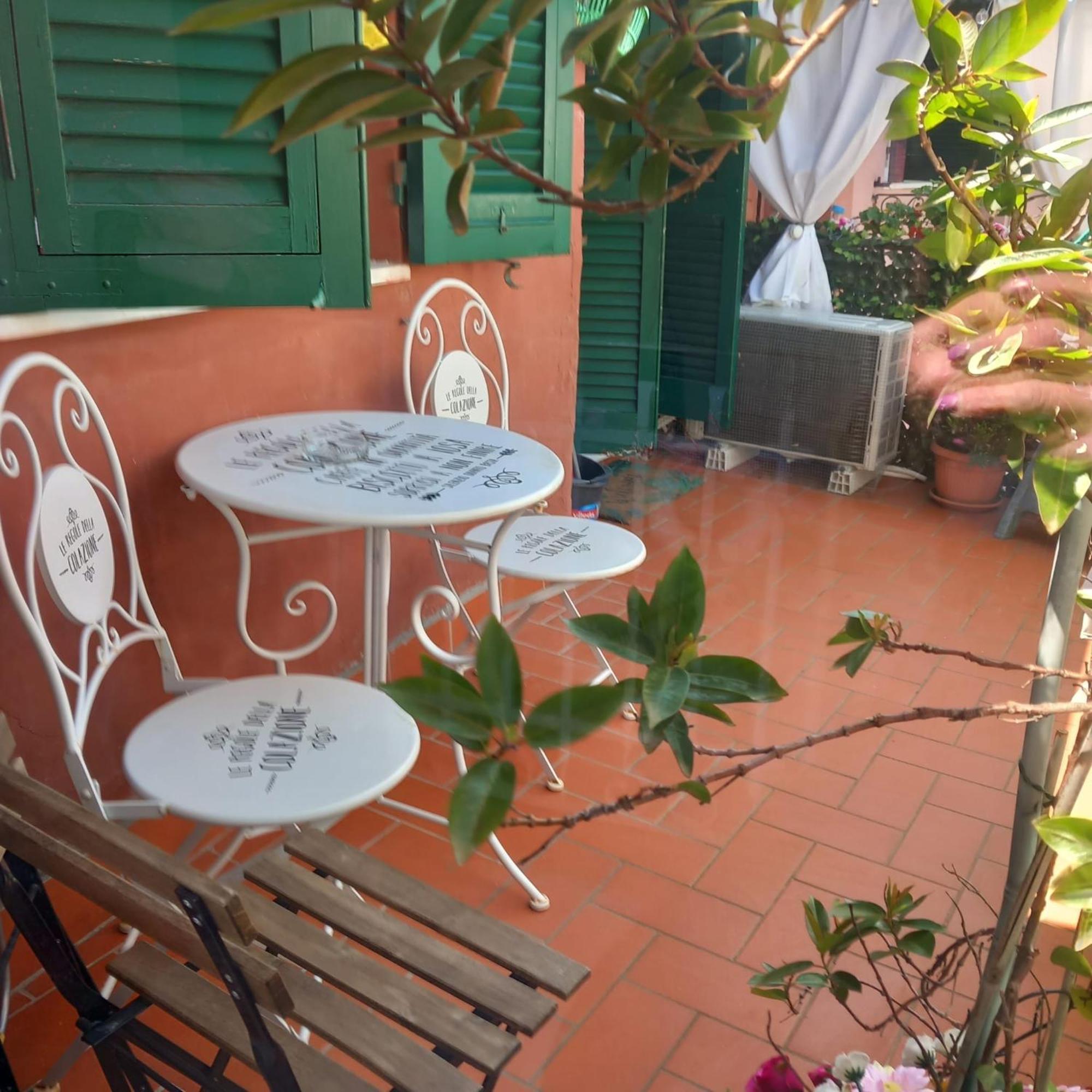La Terrazza Di Ameglia Alta Apartment Ngoại thất bức ảnh