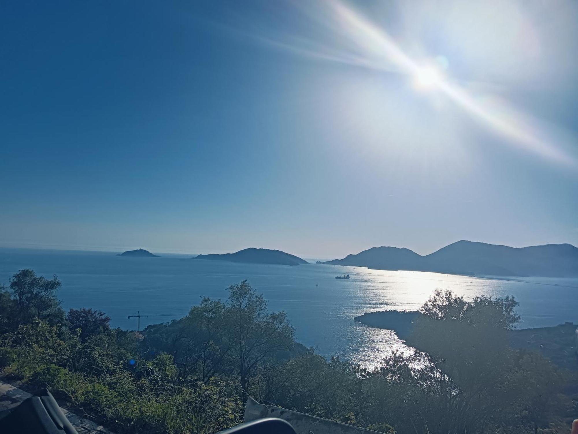 La Terrazza Di Ameglia Alta Apartment Ngoại thất bức ảnh