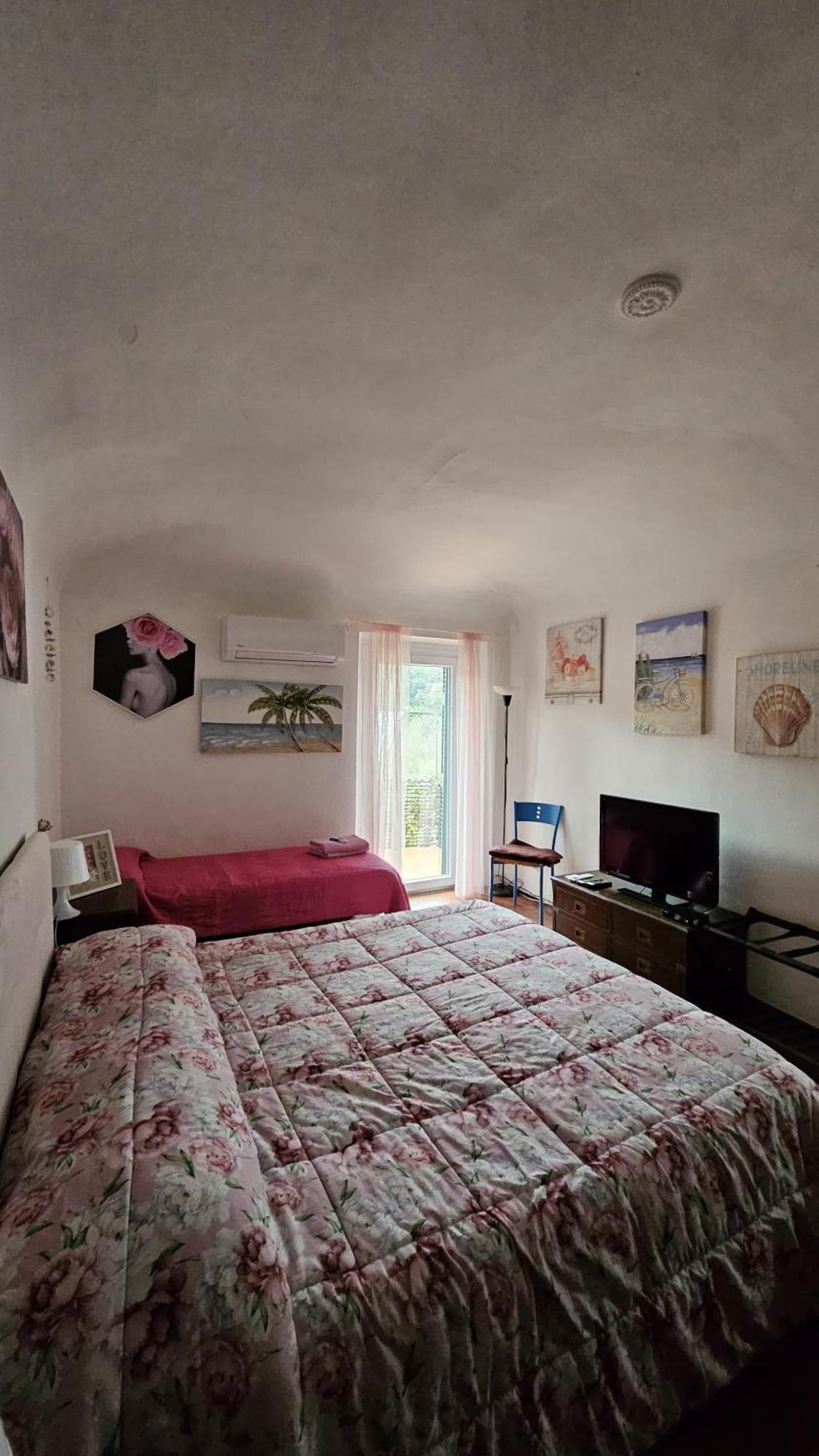 La Terrazza Di Ameglia Alta Apartment Ngoại thất bức ảnh